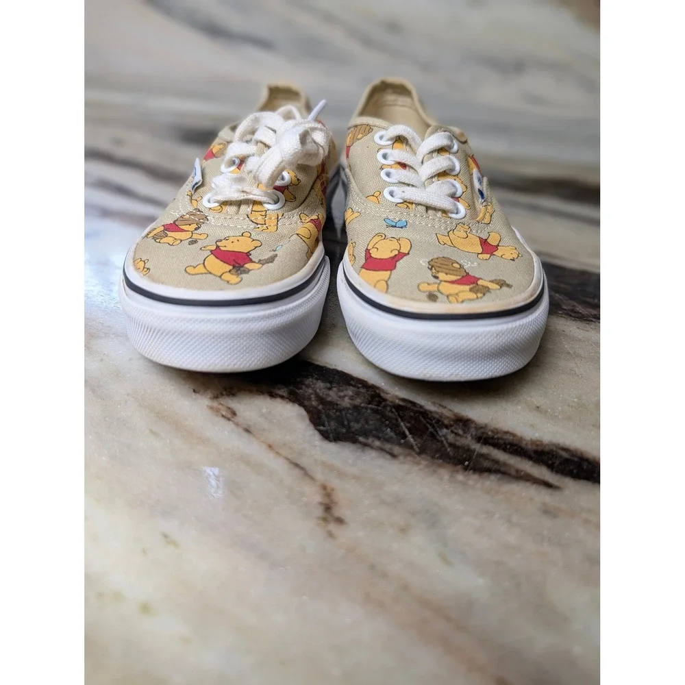 Vans Disney Winnie the Pooh Authentic Tan Canvas Sneakers Youth Size 12.0 RARE